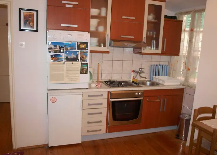 11 Διαμέρισμα Ρόβινι